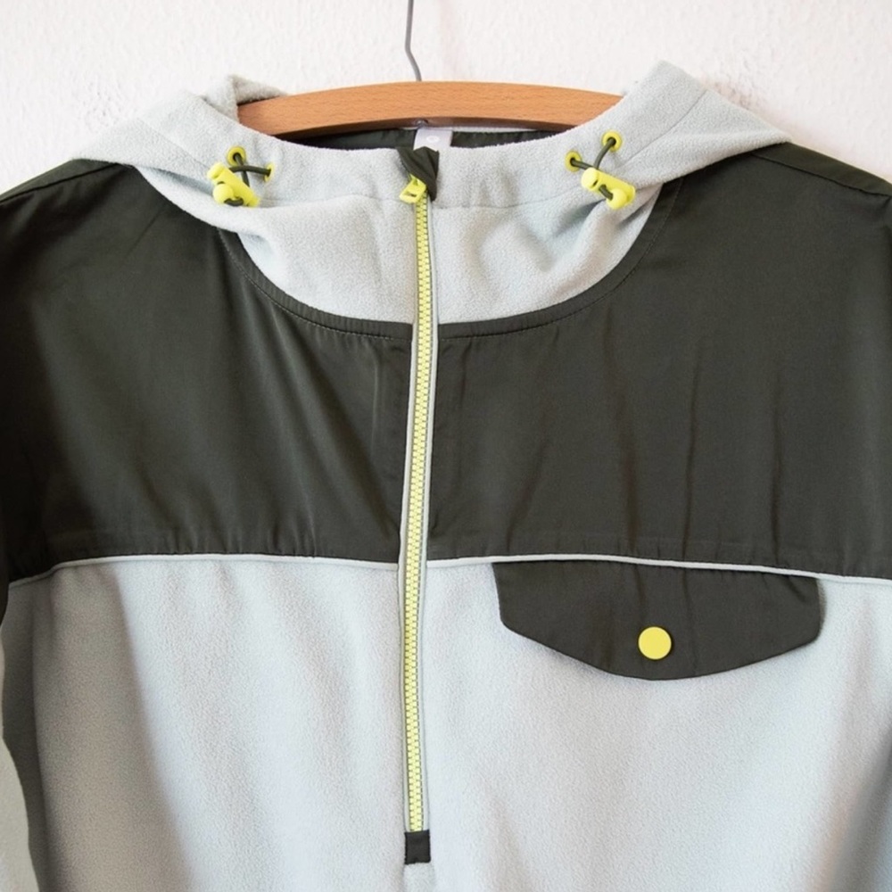 Athleta Women's Green White Zion Microfleece 1/4 Zip Hoodie Jacket Sz Small - Picture 6 of 8